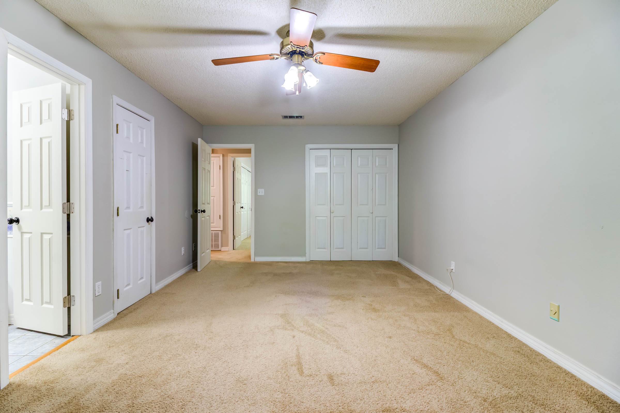 3217 N 2nd Street, Ocean Springs, MS 39564