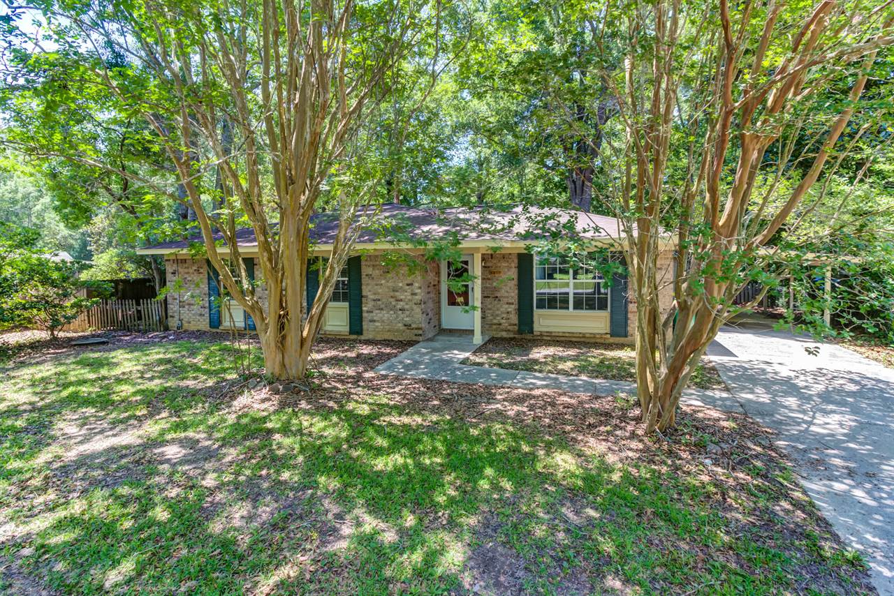 3217 N 2nd Street, Ocean Springs, MS 39564
