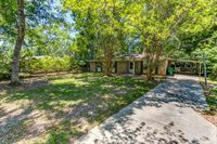 3217 N 2nd Street, Ocean Springs, MS 39564