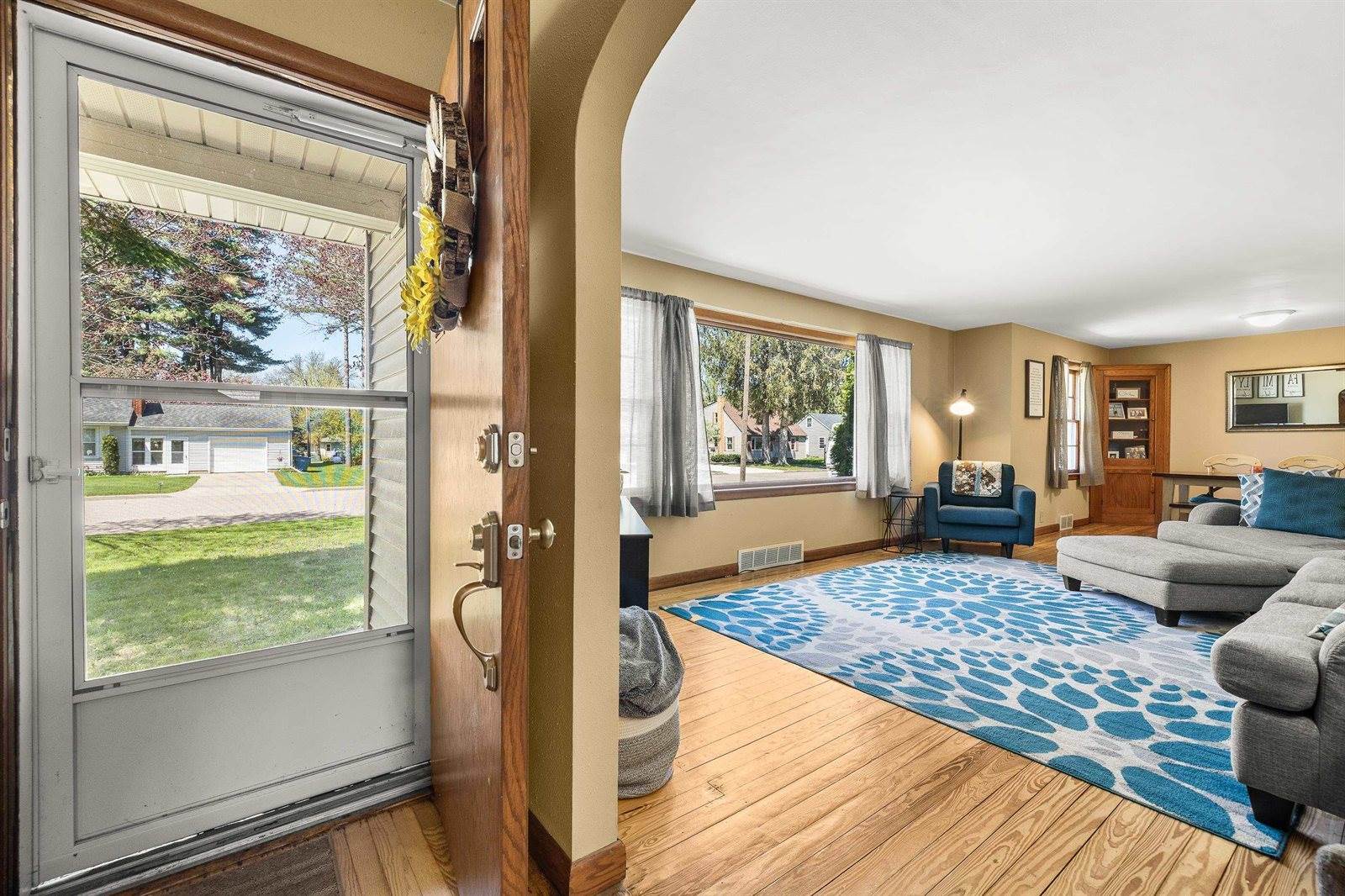 316 Capital Street, Wisconsin Dells, WI 53965