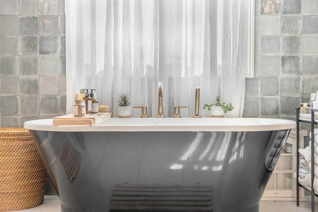 916 Drakes Ridge Lane, Bowling Green, KY 42103