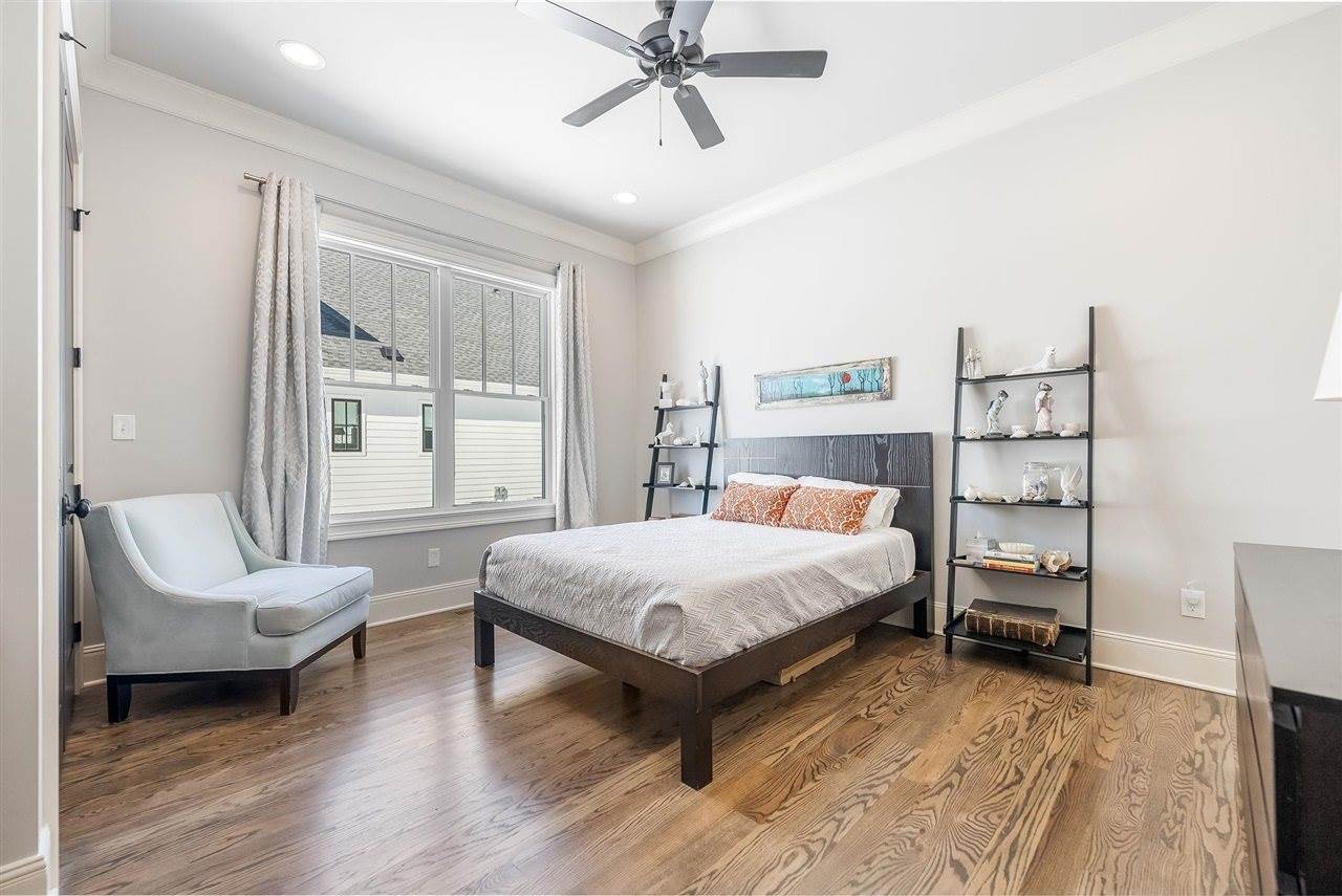 916 Drakes Ridge Lane, Bowling Green, KY 42103