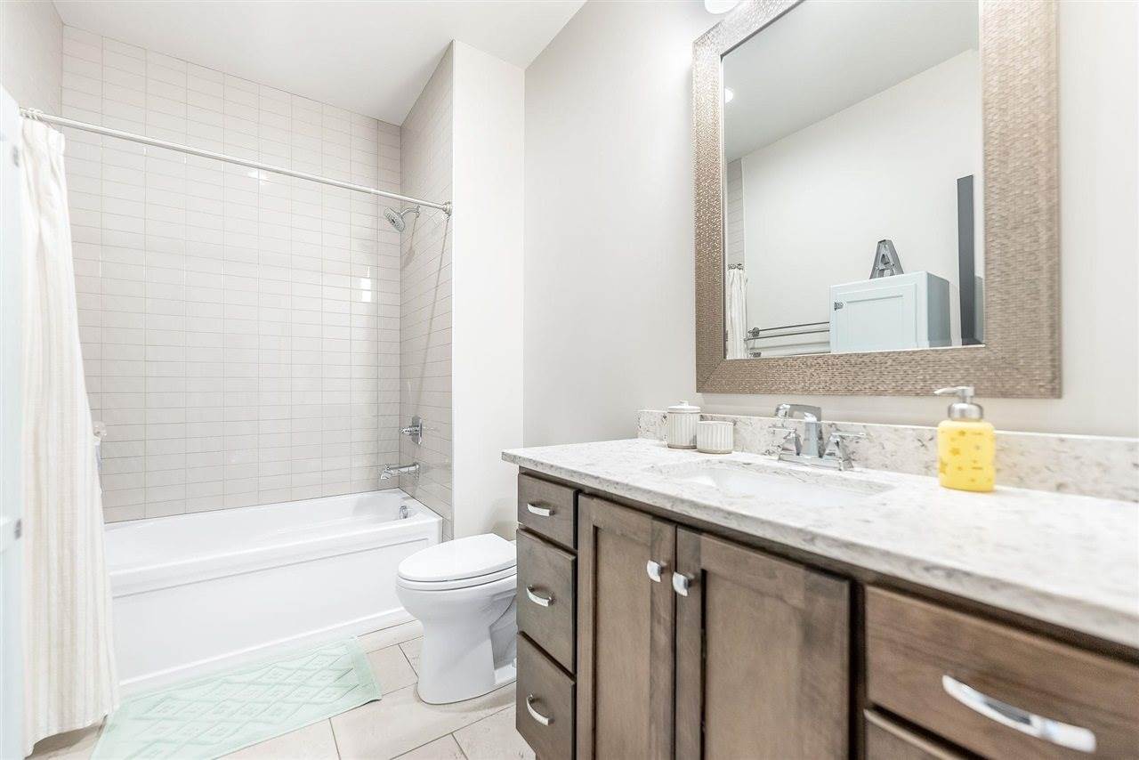 916 Drakes Ridge Lane, Bowling Green, KY 42103