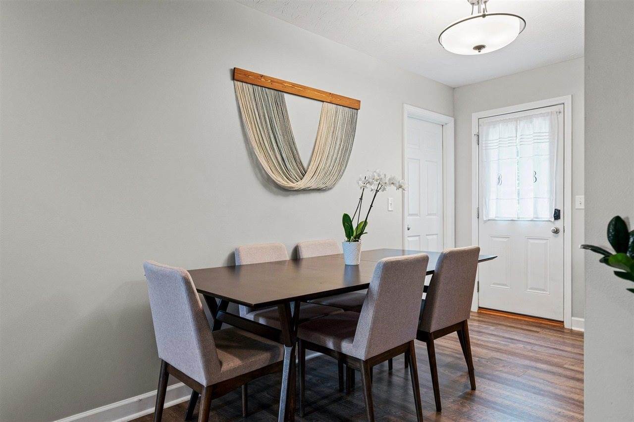 6835 Penns Chapel Road, Bowling Green, KY 42101