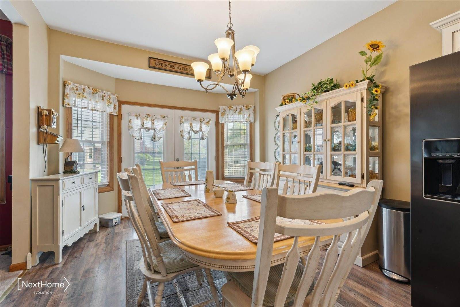 16957 Sunflower Drive, BrownstownCharterTownship_Wayne, MI 48173