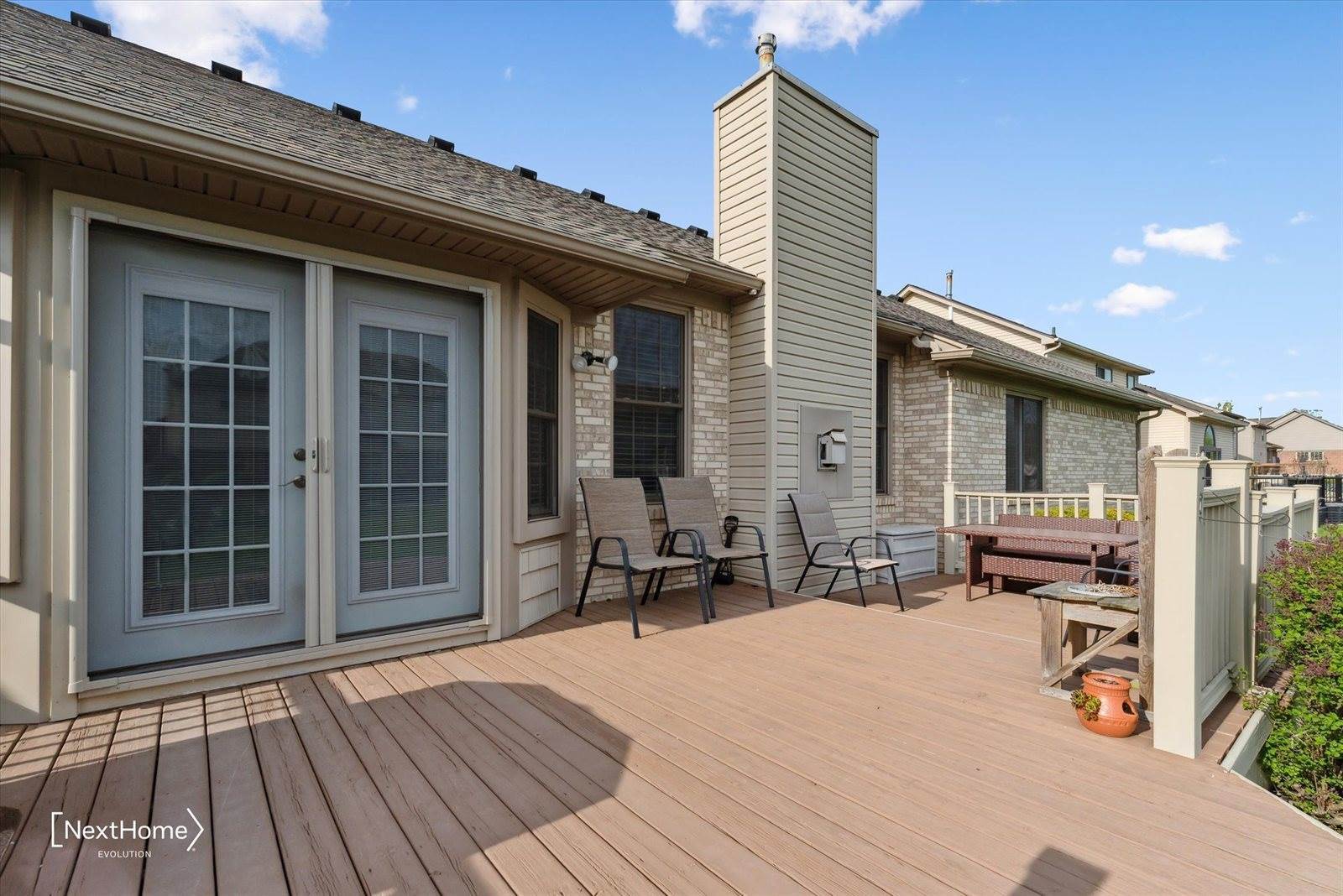 16957 Sunflower Drive, BrownstownCharterTownship_Wayne, MI 48173