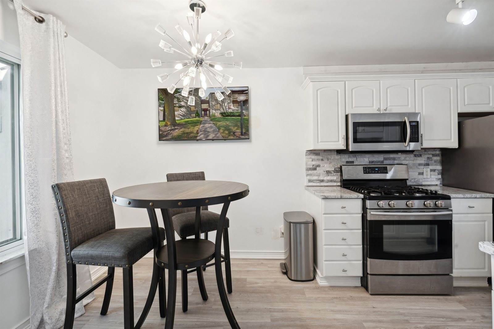 9601 Bayview Drive, #301, YpsilantiCharterTownship_Washtenaw, MI 48197