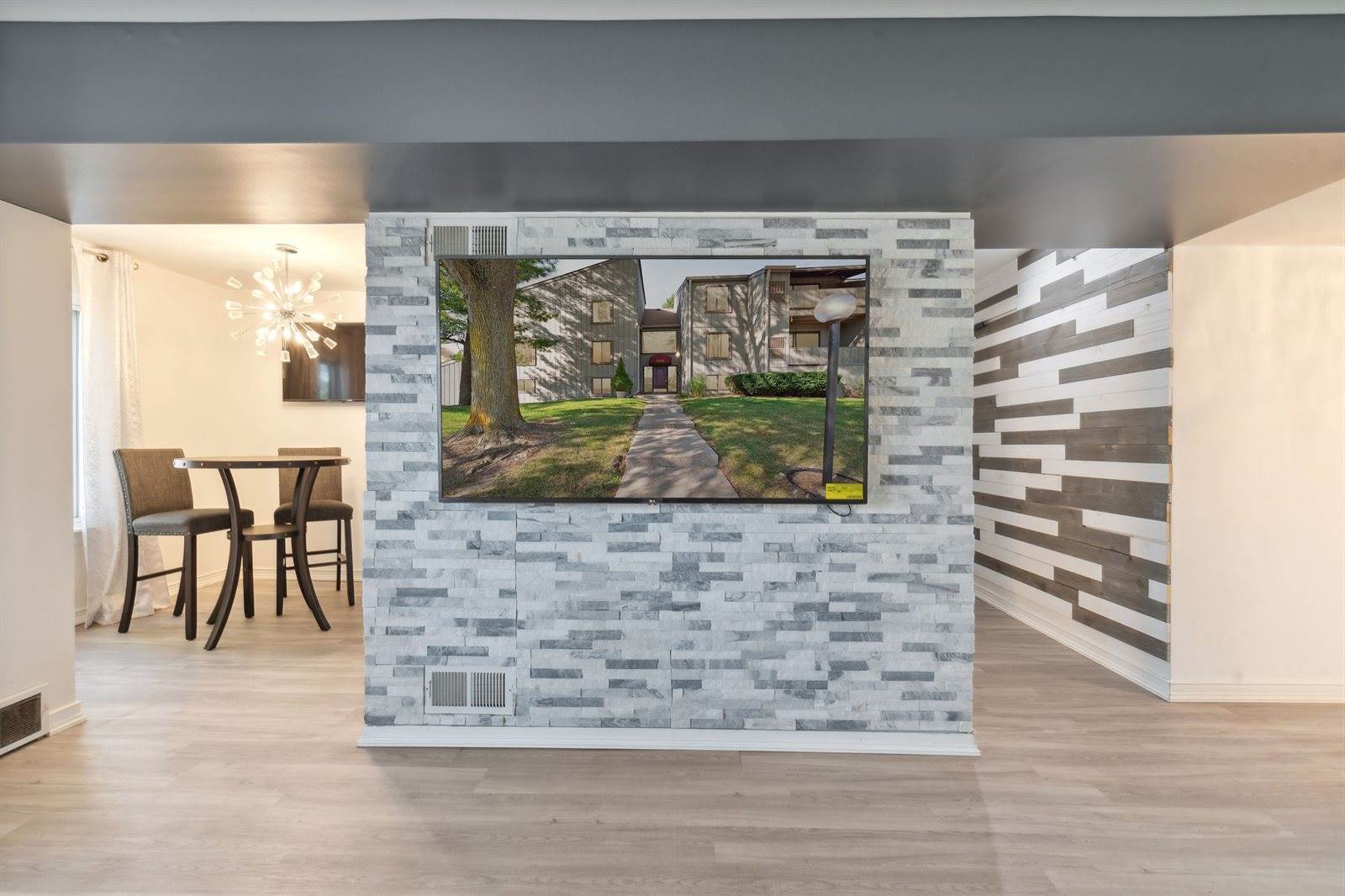 9601 Bayview Drive, #301, YpsilantiCharterTownship_Washtenaw, MI 48197