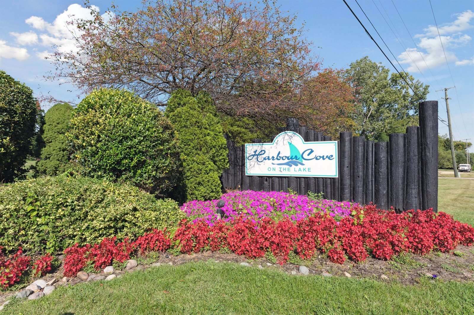 9601 Bayview Drive, #301, YpsilantiCharterTownship_Washtenaw, MI 48197