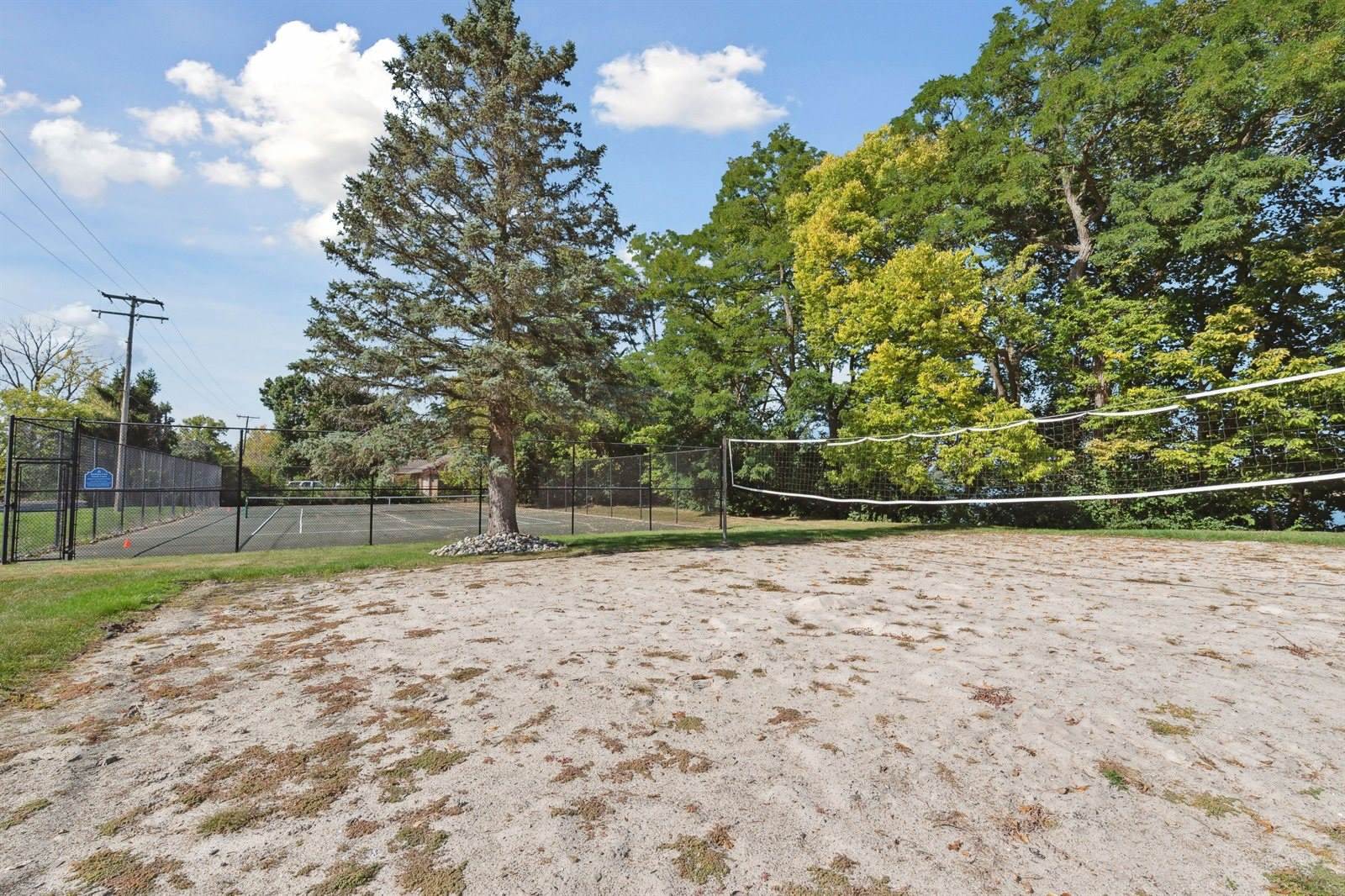 9601 Bayview Drive, #301, YpsilantiCharterTownship_Washtenaw, MI 48197