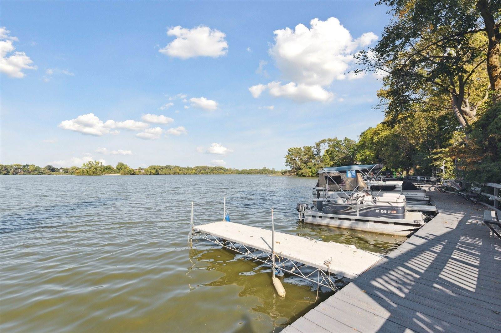 9601 Bayview Drive, #301, YpsilantiCharterTownship_Washtenaw, MI 48197