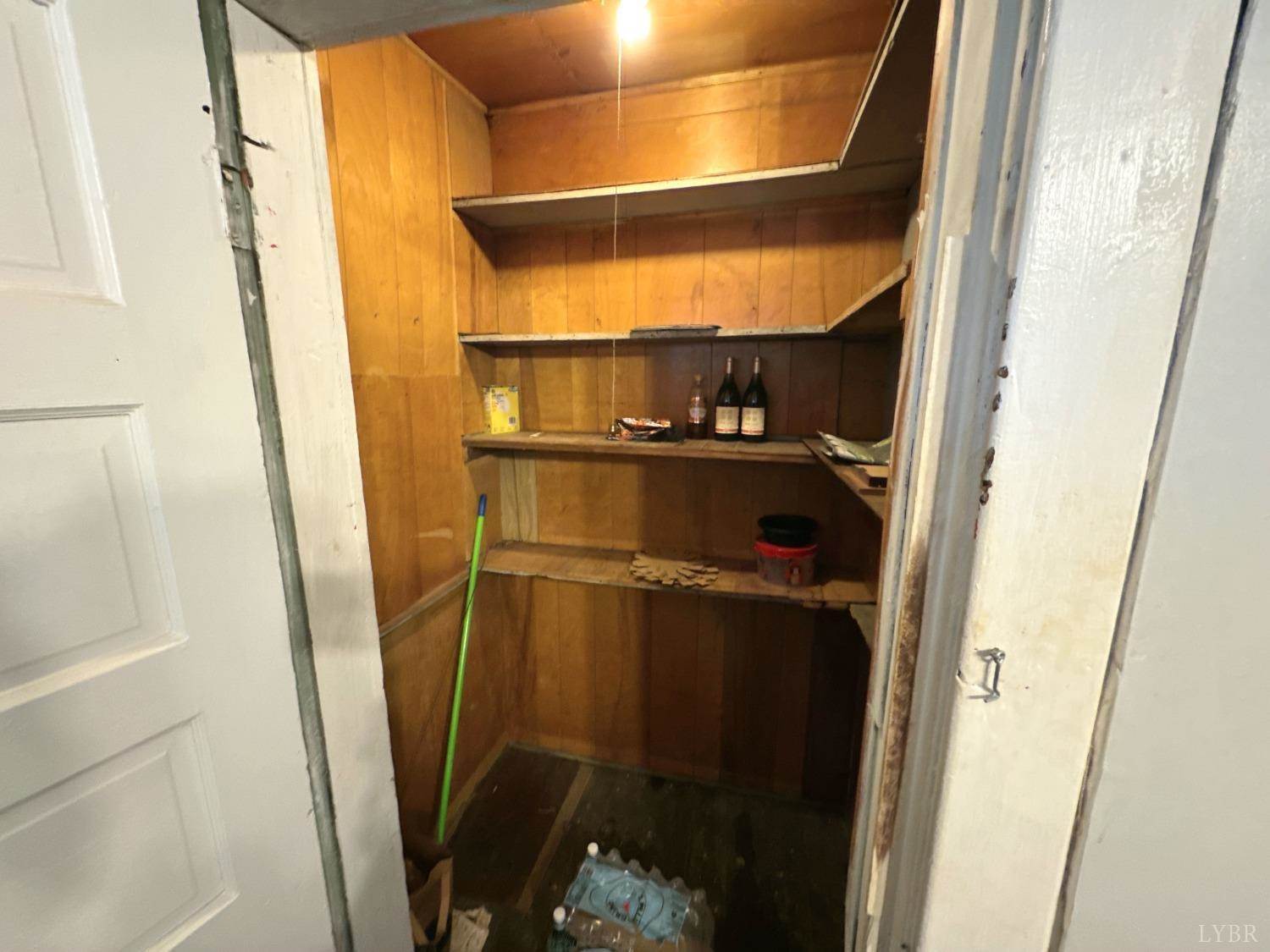 1001 Jackson Street, Lynchburg, VA 24504