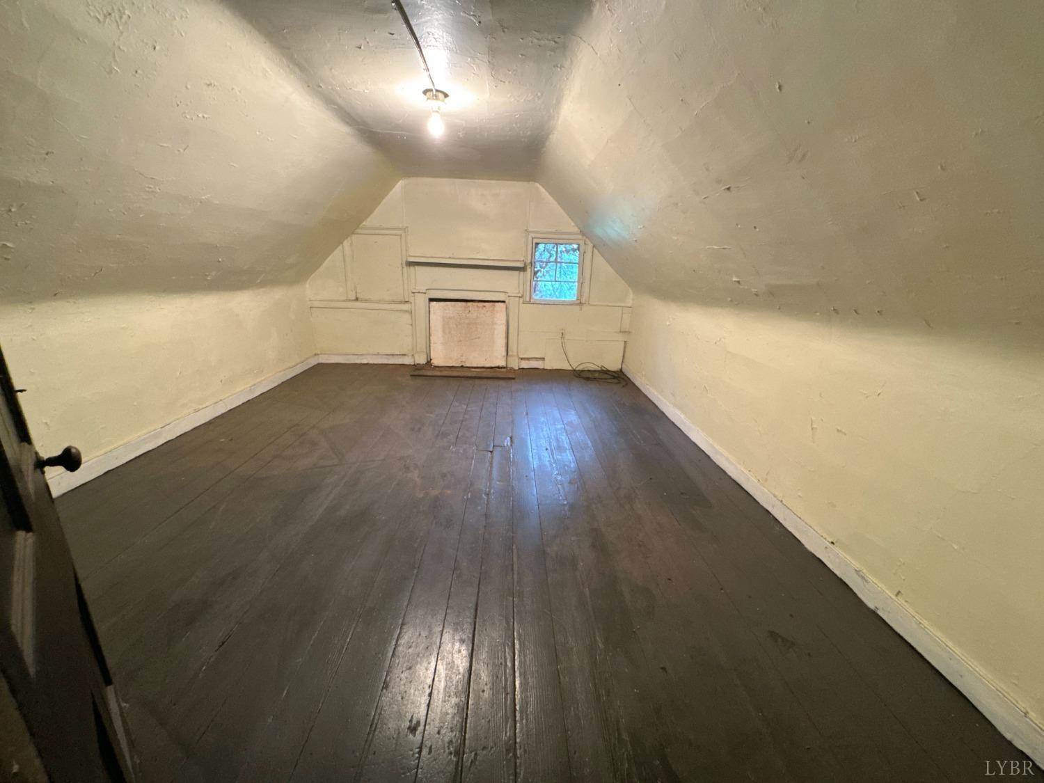 1001 Jackson Street, Lynchburg, VA 24504