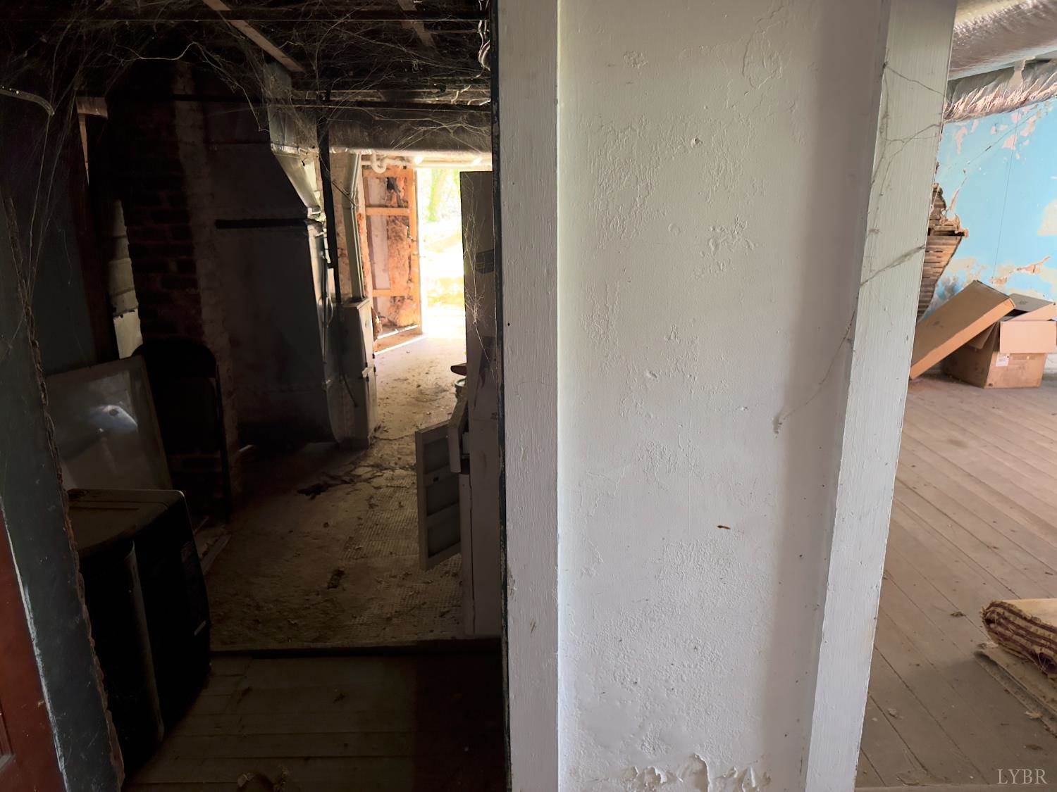 1001 Jackson Street, Lynchburg, VA 24504