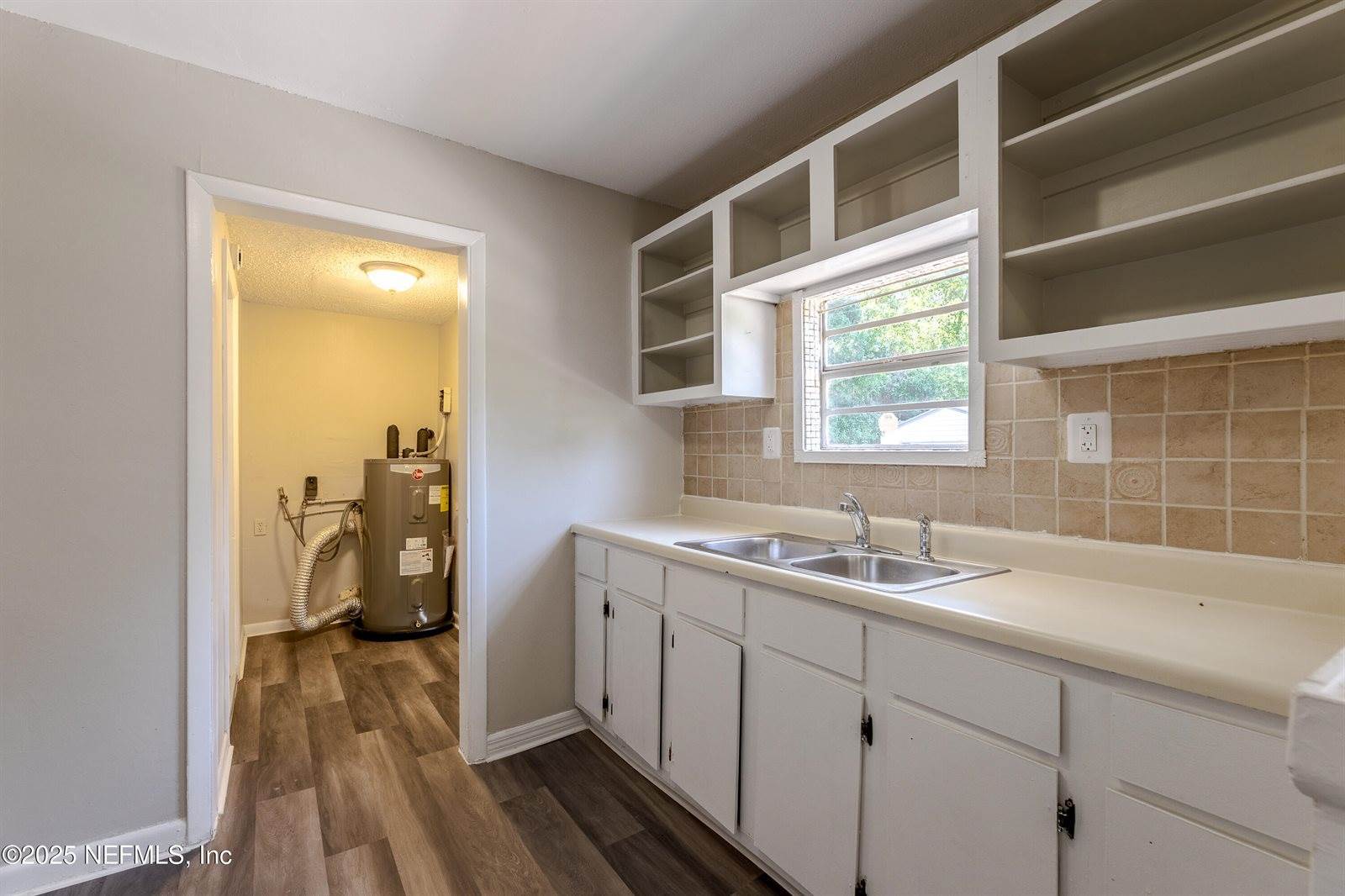 4242 Turton Avenue, Jacksonville, FL 32208