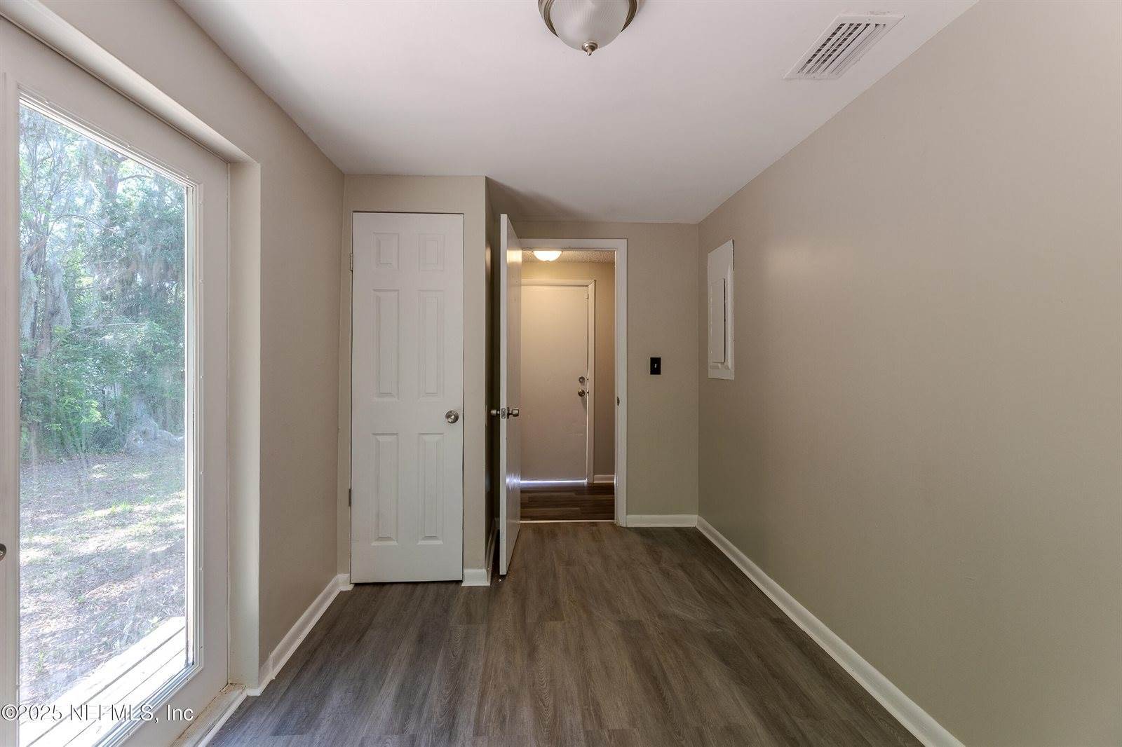 4242 Turton Avenue, Jacksonville, FL 32208