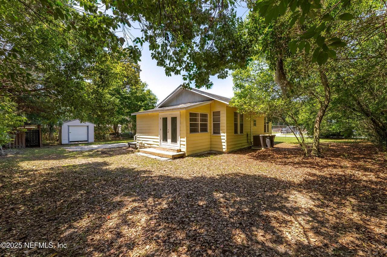 4242 Turton Avenue, Jacksonville, FL 32208