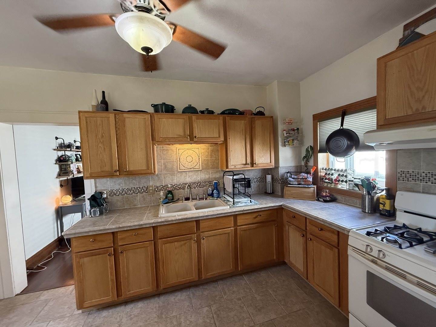 845 West Avon Street, Freeport, IL 61032