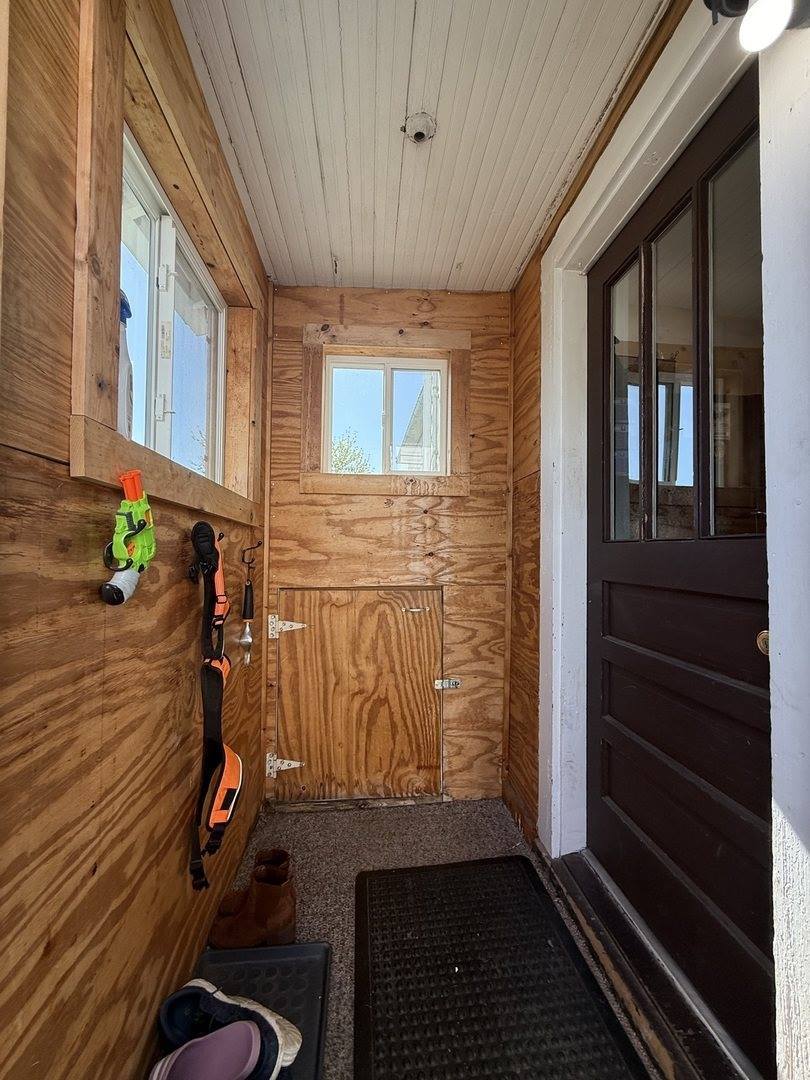 845 West Avon Street, Freeport, IL 61032