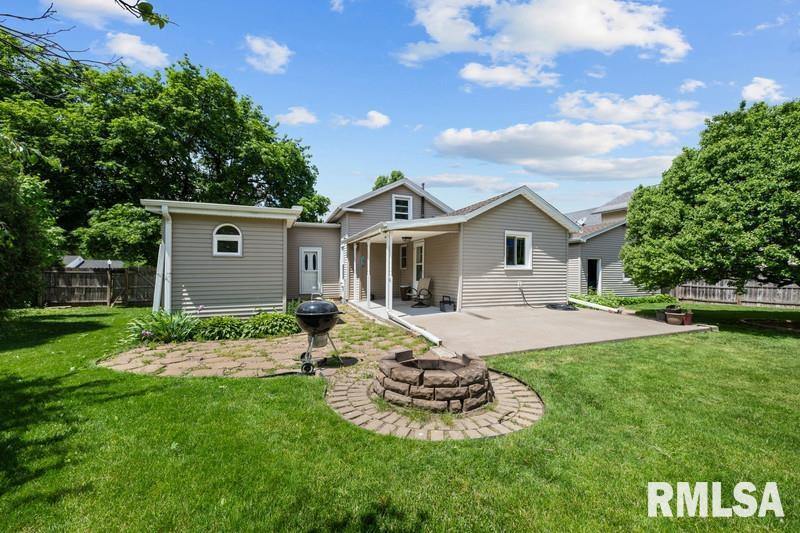 824 South State Street, Geneseo, IL 61254