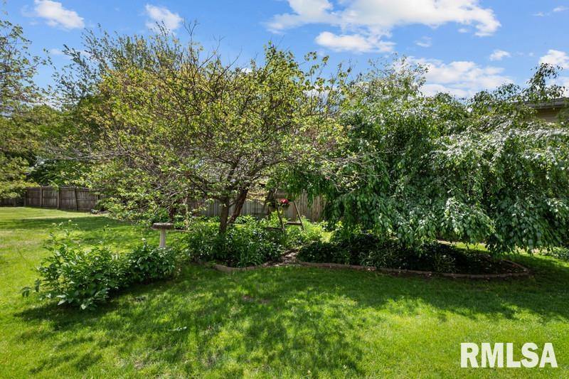 824 South State Street, Geneseo, IL 61254