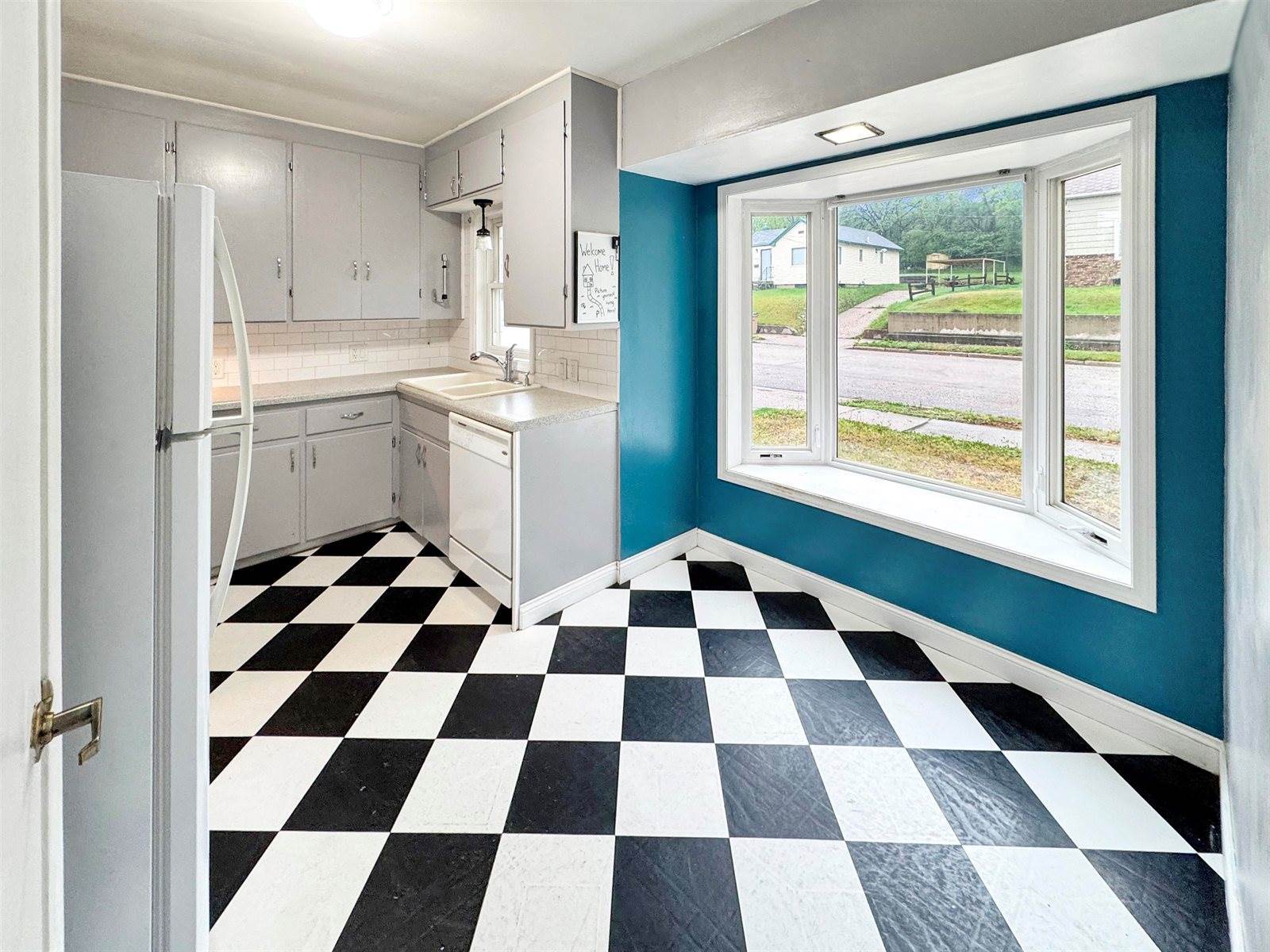 1201 Soo St. SE, Minot, ND 58701