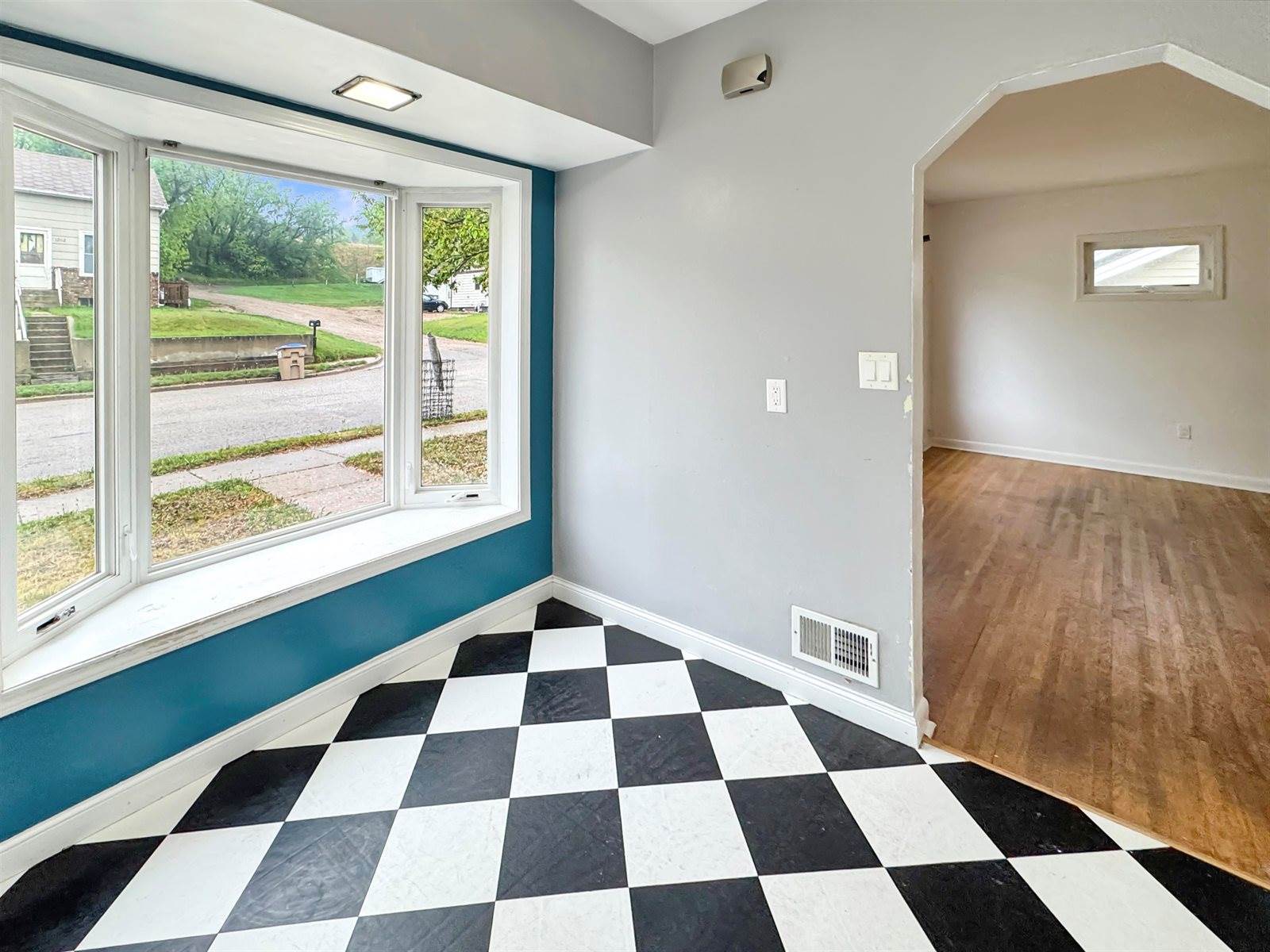 1201 Soo St. SE, Minot, ND 58701