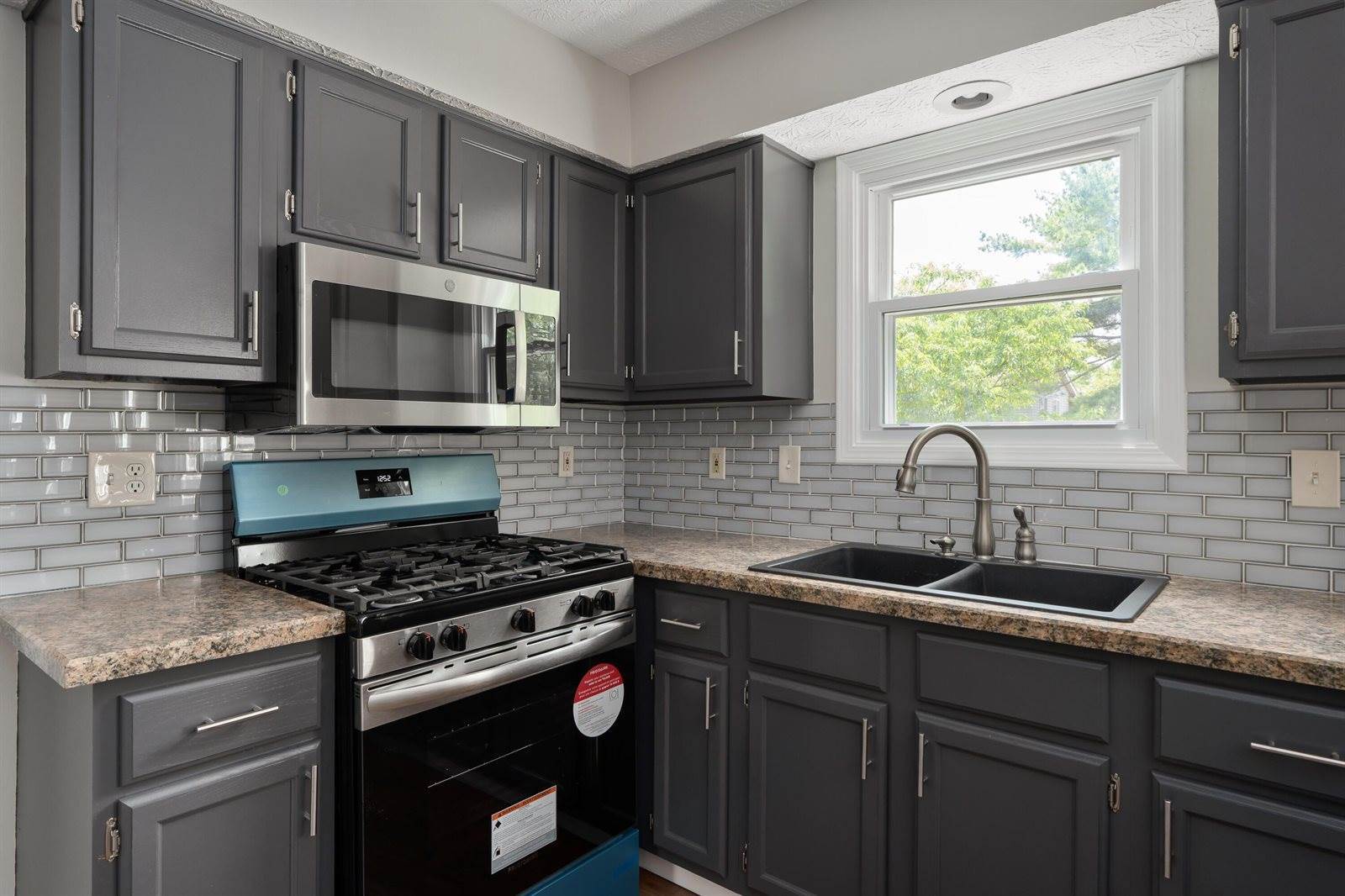 2363 Sundew Avenue, Grove City, OH 43123