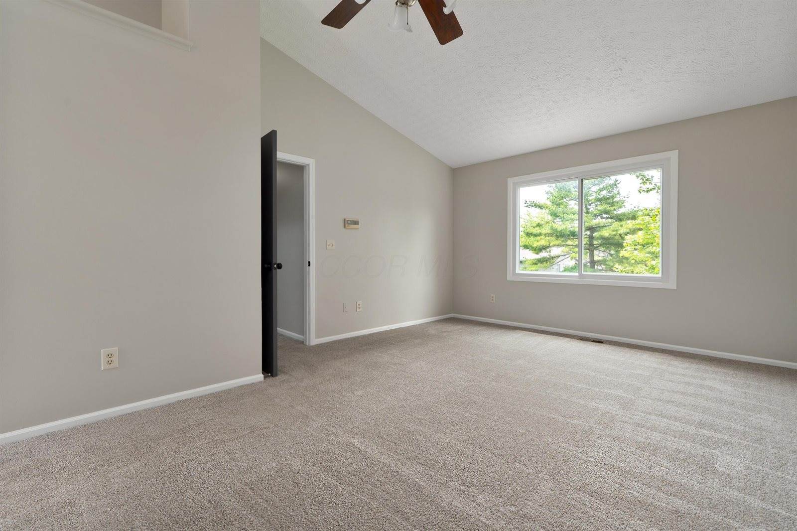 2363 Sundew Avenue, Grove City, OH 43123