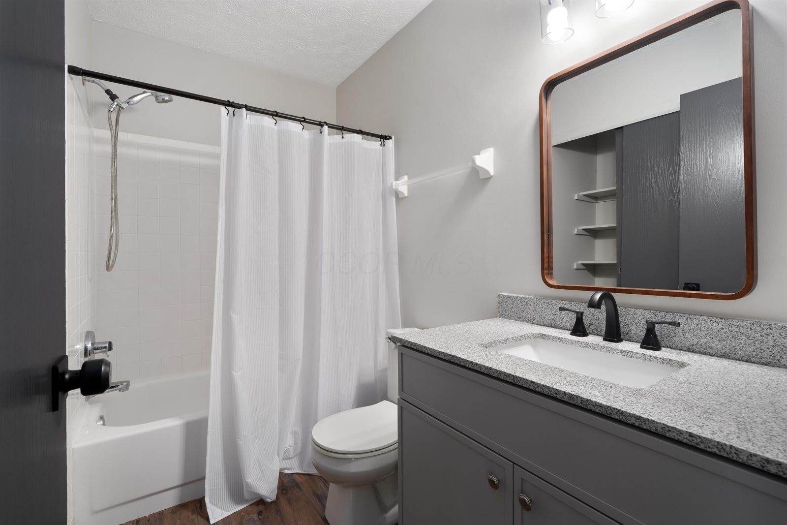 2363 Sundew Avenue, Grove City, OH 43123