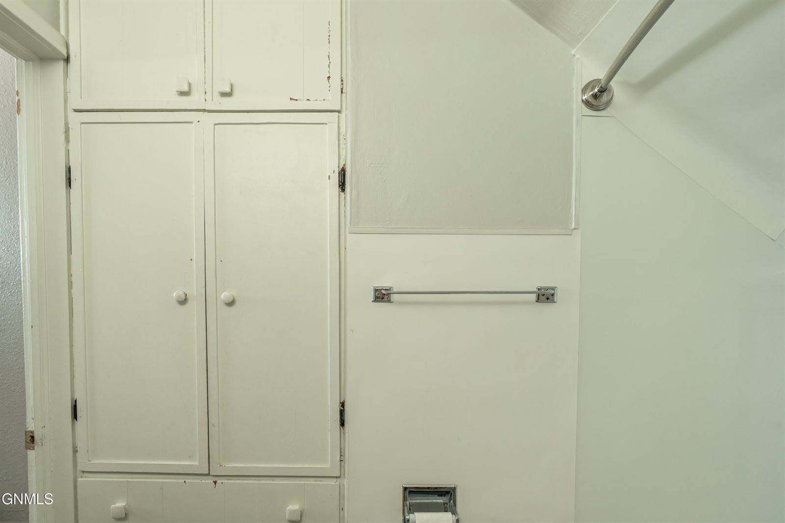 214 16th Street, Bismarck, ND 58501