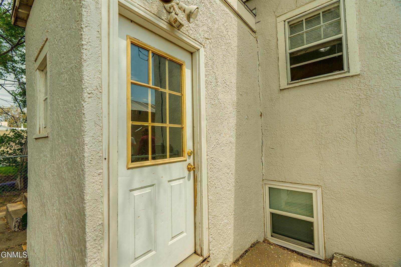 214 16th Street, Bismarck, ND 58501