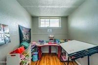 214 16th Street, Bismarck, ND 58501