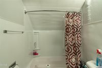 214 16th Street, Bismarck, ND 58501