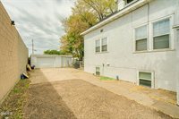 214 16th Street, Bismarck, ND 58501