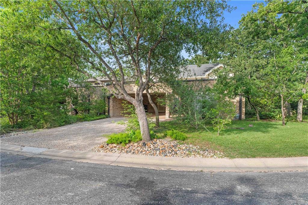 23 Forest Drive, College Station, TX 77840
