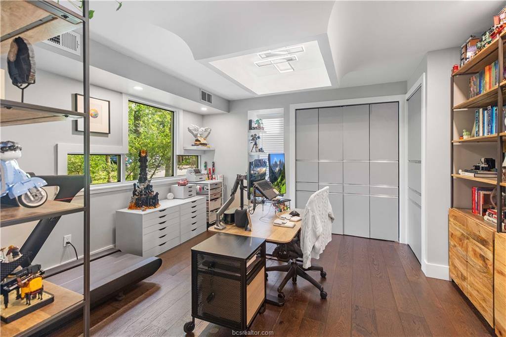 23 Forest Drive, College Station, TX 77840