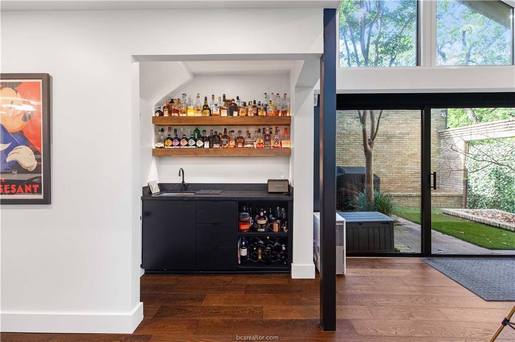 23 Forest Drive, College Station, TX 77840