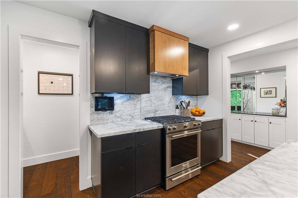 23 Forest Drive, College Station, TX 77840