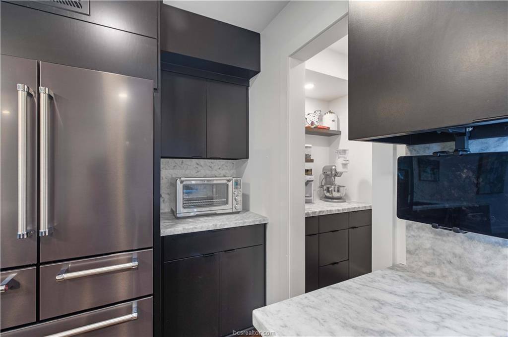 23 Forest Drive, College Station, TX 77840