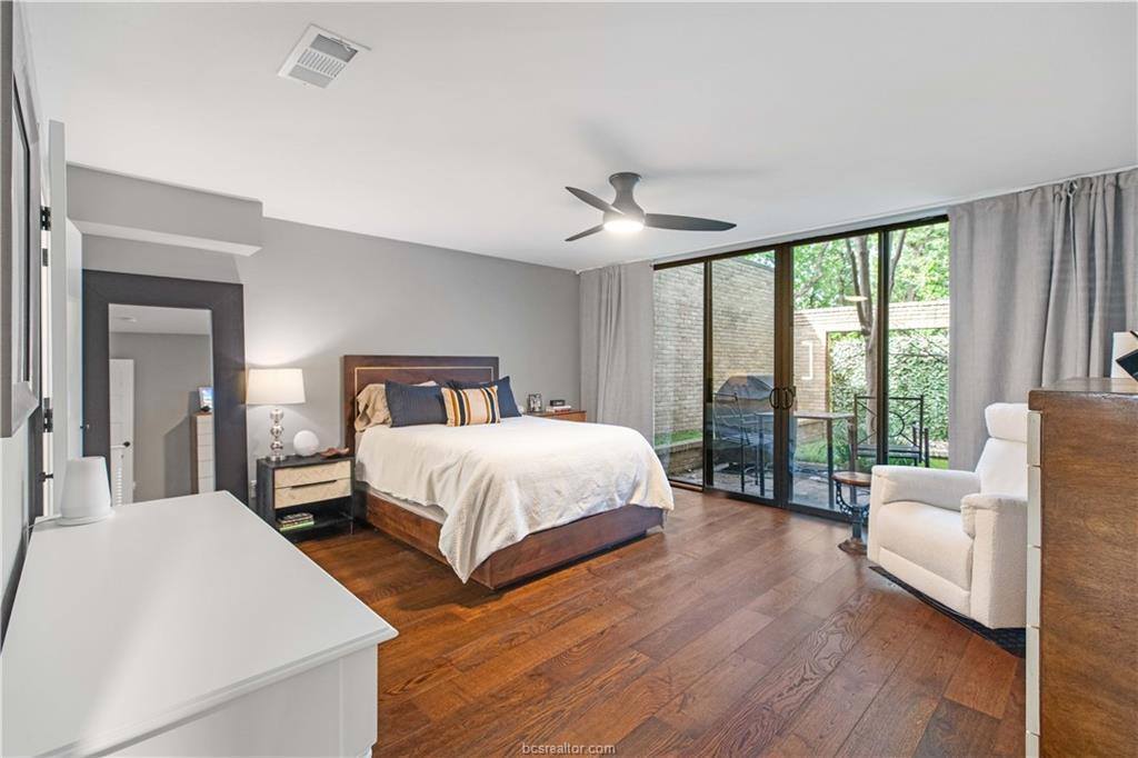 23 Forest Drive, College Station, TX 77840