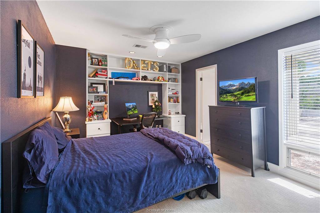 23 Forest Drive, College Station, TX 77840