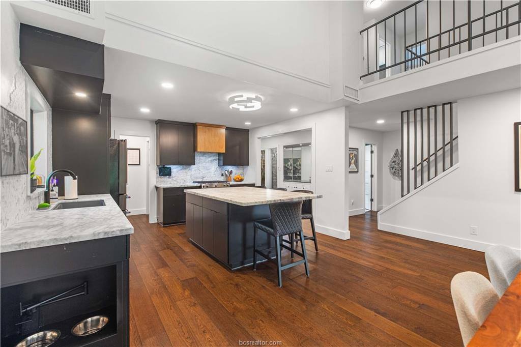 23 Forest Drive, College Station, TX 77840