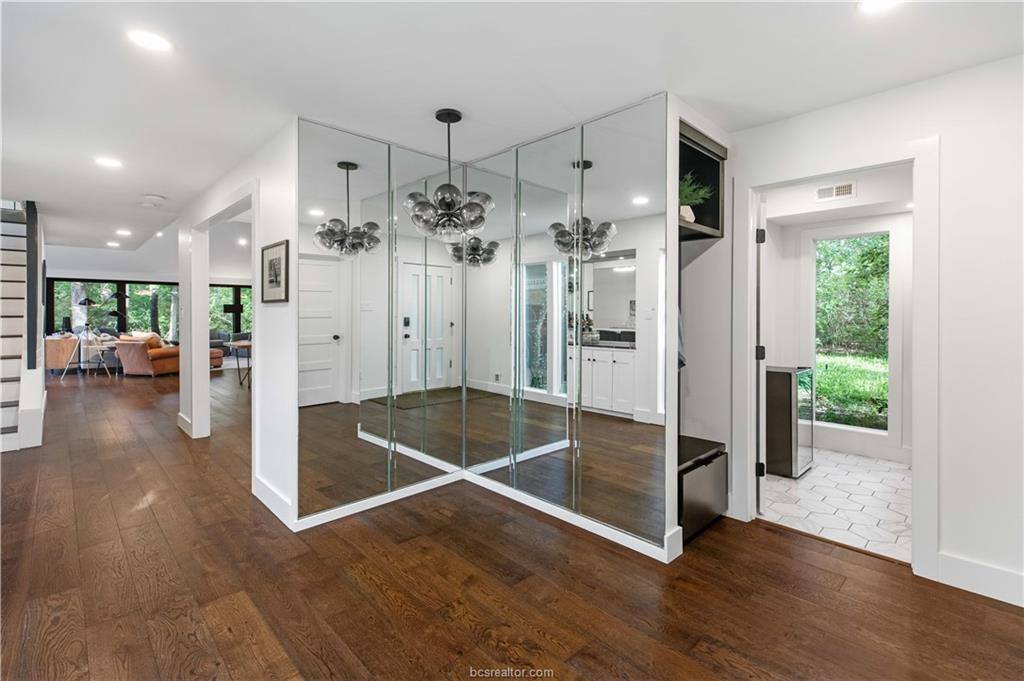 23 Forest Drive, College Station, TX 77840