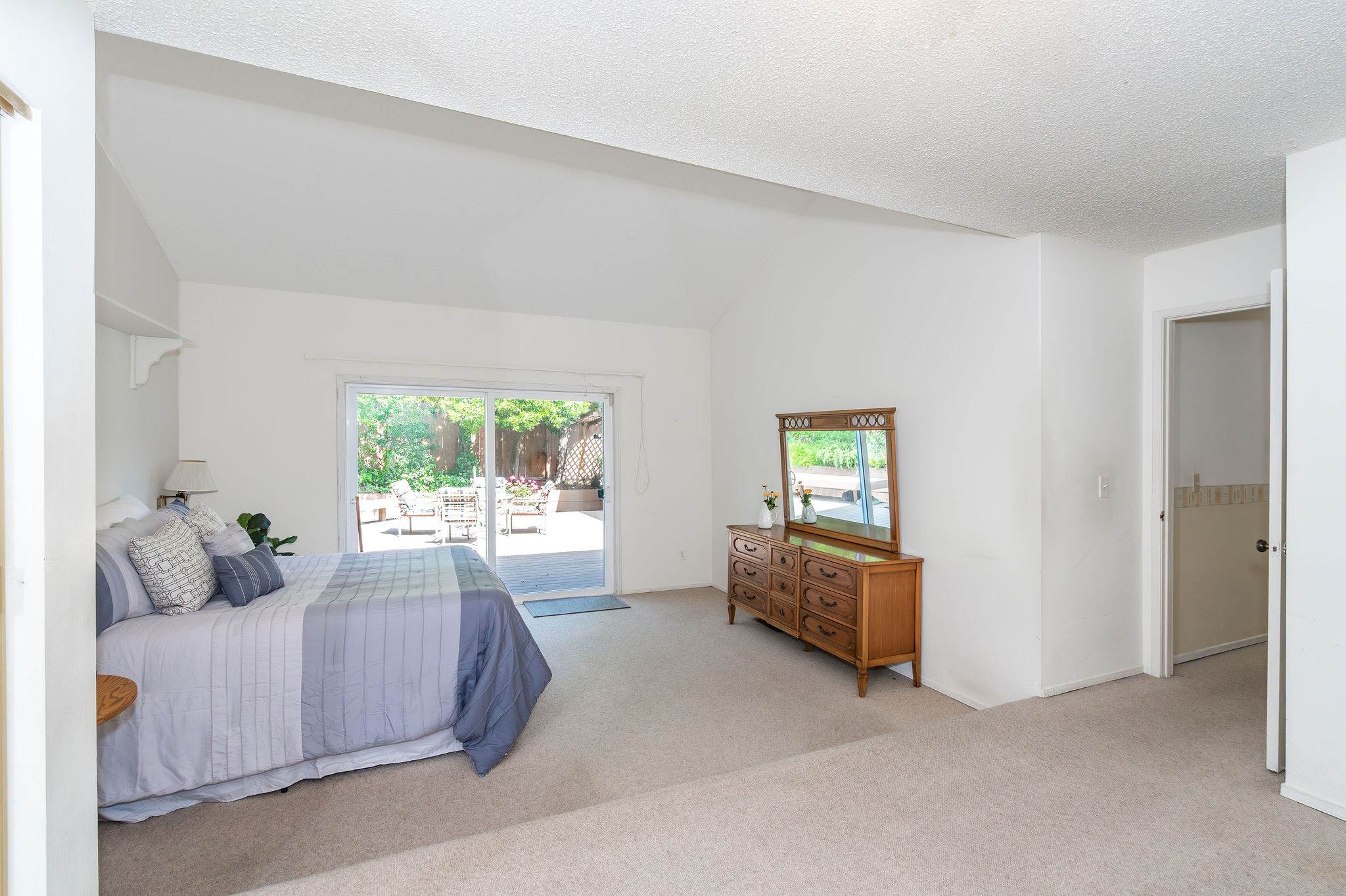 5313 San Luis Avenue, Santa Rosa, CA 95409