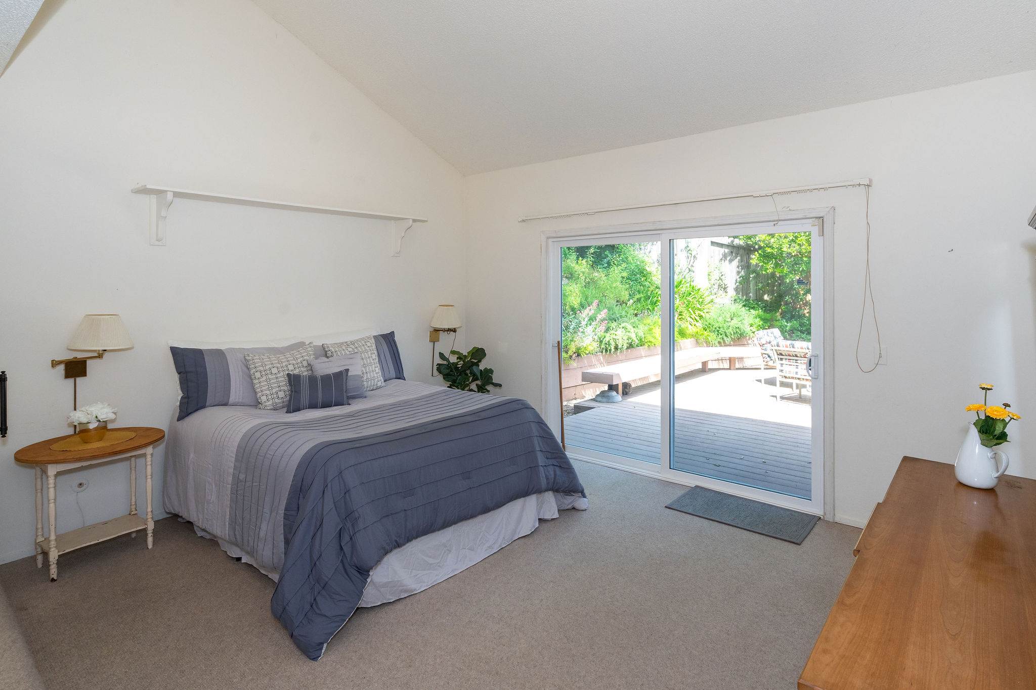 5313 San Luis Avenue, Santa Rosa, CA 95409