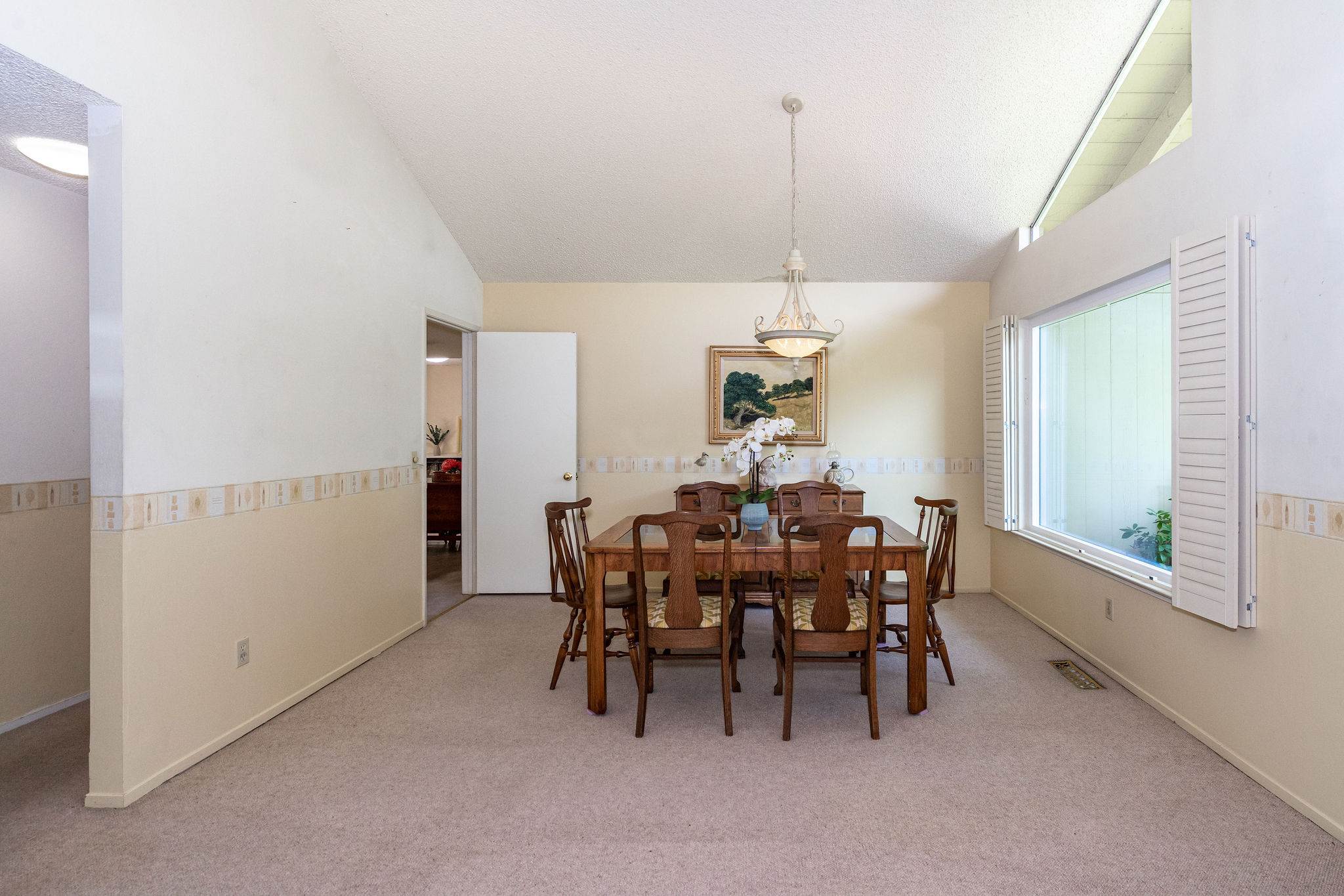 5313 San Luis Avenue, Santa Rosa, CA 95409