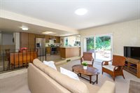 5313 San Luis Avenue, Santa Rosa, CA 95409