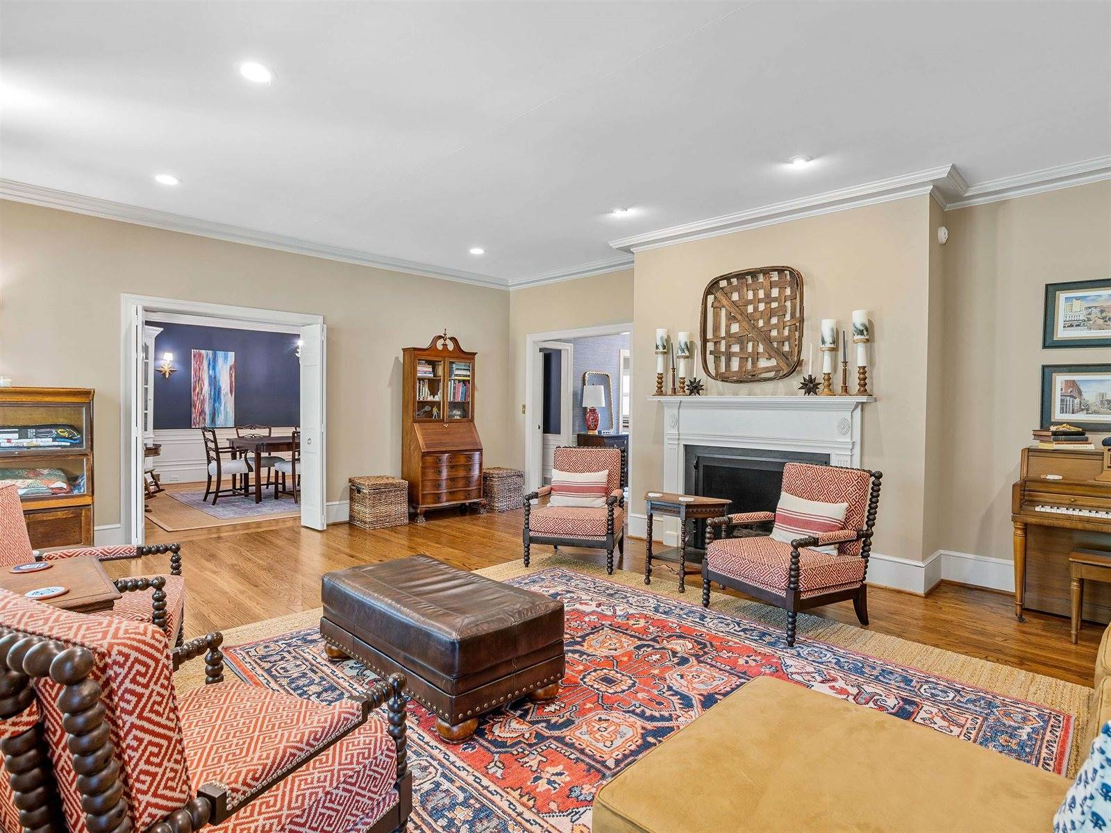 1076 Woodburn Road, Spartanburg, SC 29302