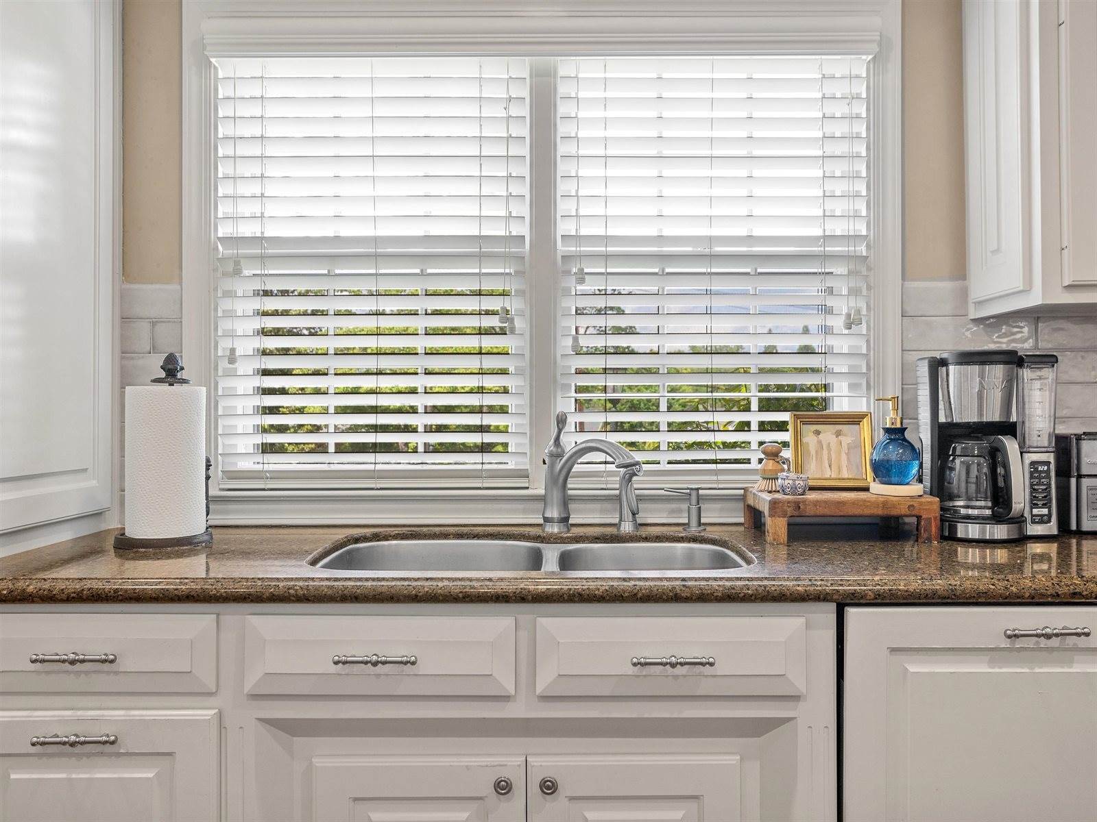 1076 Woodburn Road, Spartanburg, SC 29302